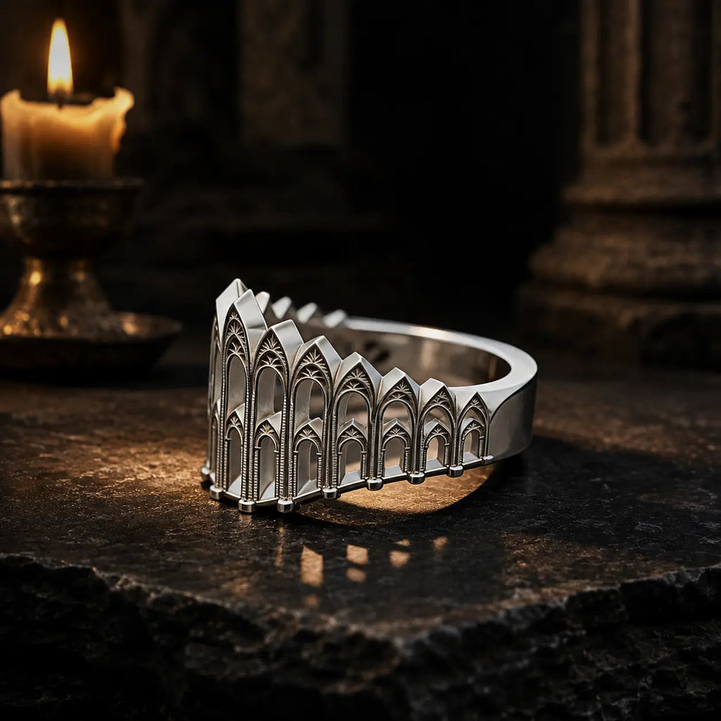 Side profile of the Cathedral Arcade Ring showing the row of gothic arches