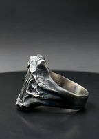 Dark Cathedral gothic statement ring in 925 sterling silver, detail view